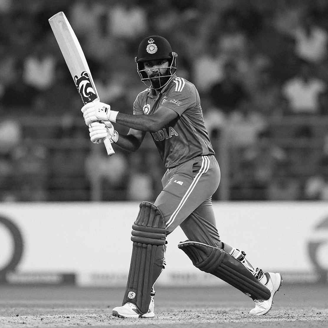 টি-টোয়েন্টির ভাঙা বেসলাইন: পাওয়ারপ্লে বাড়ছে, ডেথ ওভার কঠিন হচ্ছে, আর মার্কেট ভুল কলাম পড়ছে
