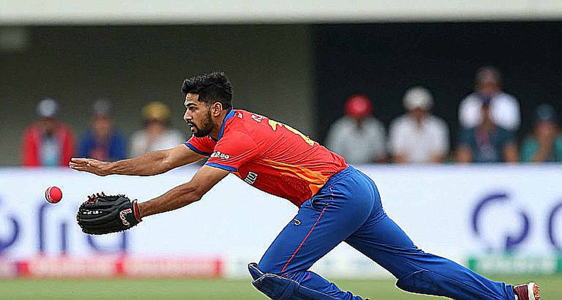 ৪২৯ রান তুলেও ইংল্যান্ড হারল: লাহোরের ওই রাতে ভাঙল ডেথ ওভারের হিসাব