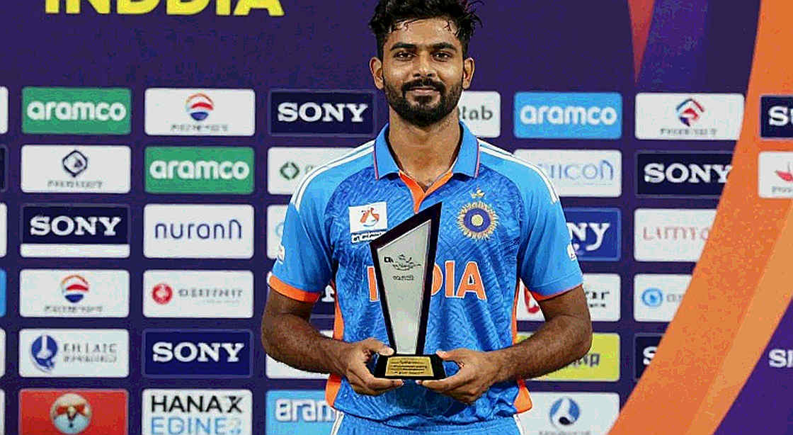 বিশ্বকাপের আগে ক্রিকেট বোর্ডগুলোর নীরব কূটনীতি: এনওসি, সেন্ট্রাল কন্ট্রাক্ট আর ফ্র্যাঞ্চাইজি লিভারেজের অদৃশ্য বাজার